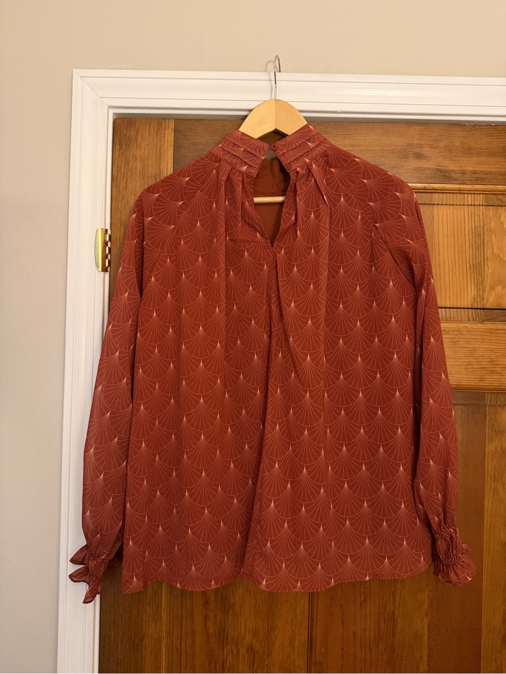 Bohme ✨ Rust Patterned High-Neck Blouse - Picture 3 of 4